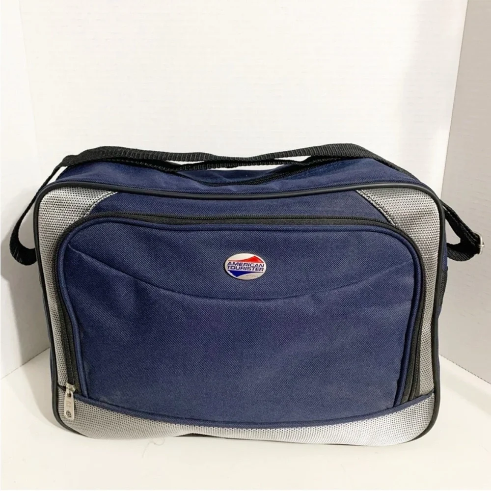 Vintage American Tourister Single Compartment Carry-On Travel Suitcase Bag Strap